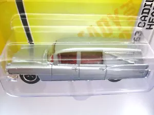 MATCHBOX - MBX METAL READY FOR ACTION - 1963 CADILLAC HEARSE (SILVER) - 1/64 - Picture 1 of 17