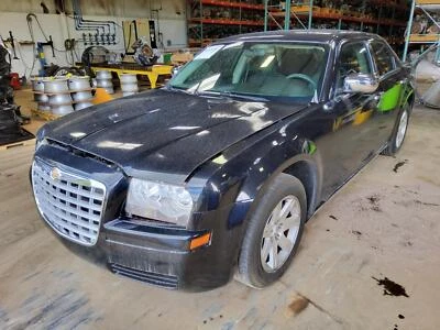Used Alternator fits: 2006 Chrysler 300 2.7L 140 amp Grade A - Image 1 of 4