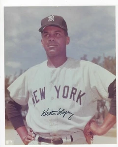 Hector Lopez New York Yankees Auto 8x10 color photo FREE S/H - Picture 1 of 2