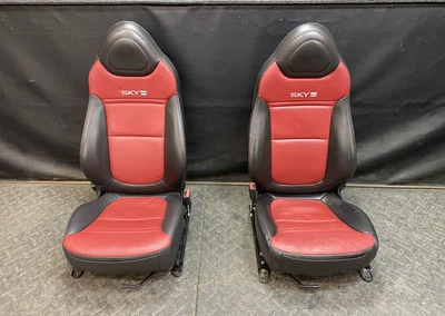 07-10 SATURN SKY RED LINE ASIENTOS DELANTEROS CONDUCTOR Y PASAJERO ROJO CUERO NEGRO Foto 1 de 4