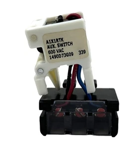 Interruptor auxiliar Eaton A1X1RTK 1A-1B poste derecho para cuadro J & K serie C interruptor - Imagen 1 de 2