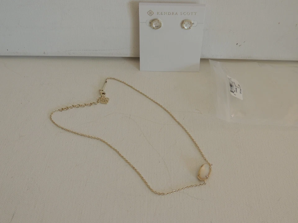 KENDRA SCOTT NECKLACE & EARRING SET W/ MOTHER OF PEARL STONES - Image 1 of 4