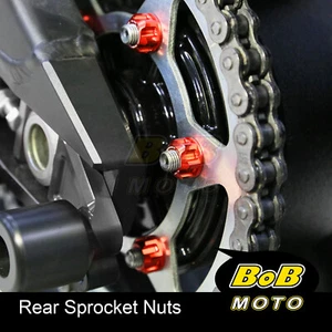 Red SPOKE6 M10 Rear Sprocket Nuts For Ducati Monster 821 15-20 15 16 17 18 19 20 - Foto 1 di 12