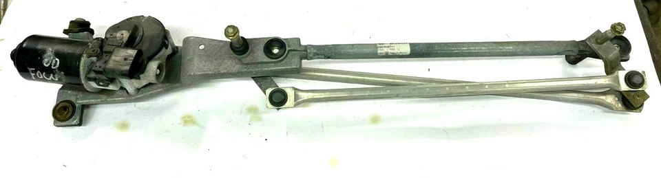 2000 Ford Focus OEM Front Windshield Wiper Motor Transmission Linkage 07 06 05 - Image 1 of 4