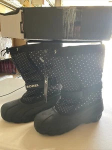 Girl's Boots SOREL Kids Flurry™ Print (Little Kid/Big Kid) Size 6 - Picture 1 of 3