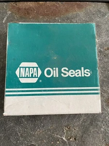 Sello de aceite de la marca Napa 47338 134-7338 nuevo en caja - nuevo stock antiguo nuevo de lote antiguo nuevo de lote antiguo nuevo de lote antiguo - Imagen 1 de 3