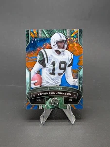 2024 Topps Resurgence - Keyshawn Johnson #75 rifrattore scintilla blu e arancione - Foto 1 di 2