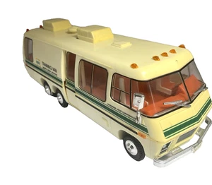 Vintage 1978 Hess Training Van Battery Operated Van - Picture 1 of 7