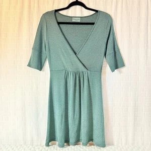 Michael Stars OSFM Green Maternity Babydoll Top - Picture 1 of 7