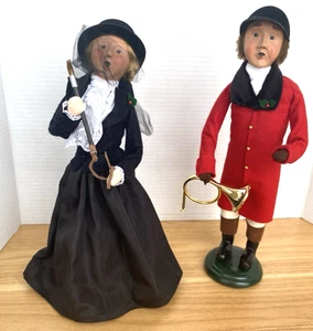 Vintage Byer's Choice Ltd. Carolers Equestrian Man & Woman 2003 French Horn Rare - Picture 1 of 8