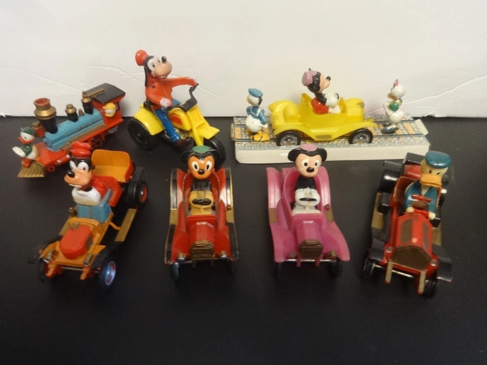 Coches antiguos de Disney vintage de los años 60 de Marx - 7 diferentes - Tú eliges Foto 1 de 1