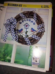 Plastic Canvas Bluebird Set pattern - Picture 1 of 1