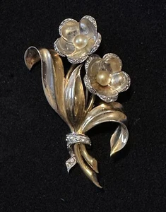 Early Marcel Boucher Floral Pin Rhinestone & Pearls - Picture 1 of 5