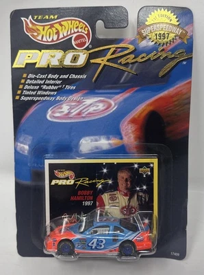 Coche diecast Hot Wheels Pro Racing Bobby Hamilton #43 STP Grand Prix 1997 1/64 Foto 1 de 2