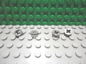 Lego 4 Clásico Gris Claro Technic Bujes de Engranaje Delgados con Agujero de Eje - Imagen 1 de 1
