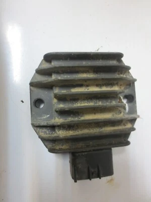 Yamaha Bear Tracker 250 2001 ATV usado OEM rectificador regulador de voltaje  Foto 1 de 2