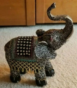 Elephant figurine - Picture 1 of 6