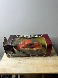 Road Signature Collection 1941 Willys Coupe Red Thornton 1:18 Scale Box Damage - Picture 1 of 4