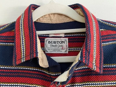 Chaqueta de niño Burton Brighton tejida con botones, azul marino/rojo a rayas, talla mediana 8/10 Foto 1 de 4