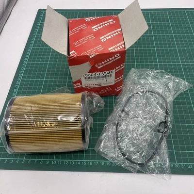 23304-EV330 Hino OEM Genuine ELEMENT SUB-ASSY FUEL FILTER NOS - Image 1 of 4