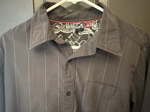 Vintage QUIKSILVER Herren grau verblassen gestreift Knopfleiste Hemd Langarm Gr. Medium - Bild 1 von 9