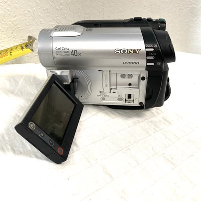 Sony Handycam DVD Camcorder DCR-DVD610 untested Battery parts no charge cord - Image 1 of 4