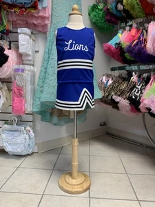 Conjunto de uniforme de animadora con logotipo de leones azules y blancos reales tallas 2 a 6 para niños nuevo con etiquetas - Imagen 1 de 2