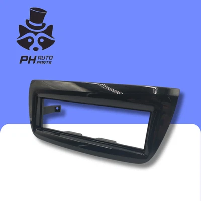 Fiat Doblo (10-21) Vauxhall or Opel Combo (11-17) Single DIN Radio Fascia Panel - Image 1 of 4