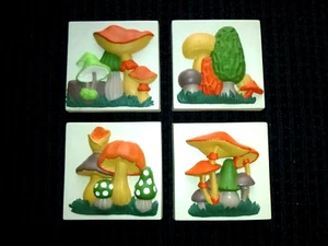 "Juego de 4 arte de pared 3D de cerámica MCM de los años 70 colgante placa de azulejos de 5"" kitsch" - Imagen 1 de 10