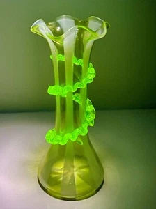 Victorian Ornate Ruffle Vase Vaseline Candy Stripe Uranium Ruffle Glass Vase - Picture 1 of 11