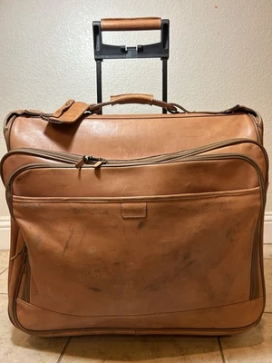 Maleta de equipaje Hartmann con cinturón de cuero móvil rodante para ropa de viaje Foto 1 de 4