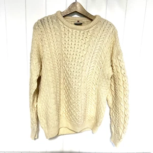 Vtg Carraig Donn Aran Fishermans Sweater Ivory Wool Cable Knit Jumper Size M - Picture 1 of 5