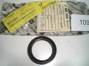 Scraper Ring Oil Seal Gear Original Suitable for Piaggio 125 X8 2000 2 - Picture 1 of 2