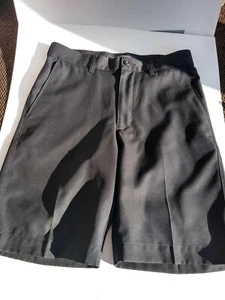 Links Edition Titanium Black Golf Shorts Size 30" x 21" Men's  EUC - Picture 1 of 5