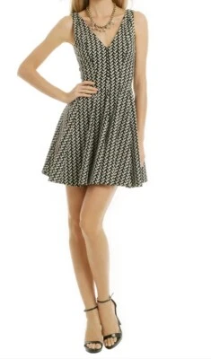 GB Gianni Bini 黑色金色镂空侧无袖迷你正装连衣裙 M 码趣味 — 第 1/4 张图片