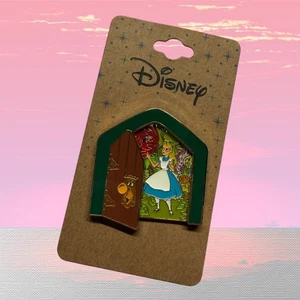 Disney Alice in Wonderland Door Scene Pin - Picture 1 of 2