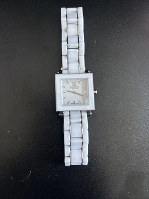 Fendi Women's Ceramic Quadro 6200L Watch - Image 1 of 3