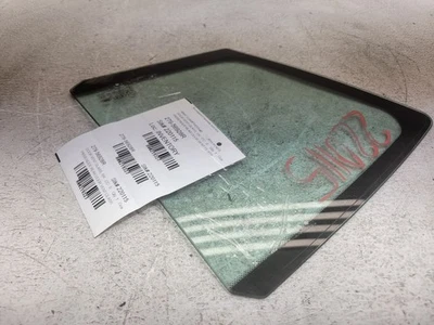 2014-2018 Kia Forte5 Hatchback Rear Passenger Right Door Vent Glass Window - Image 1 of 4
