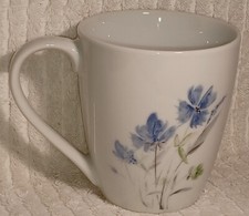 Coffee Mug Cup Wildflower Tabletops Gallery Porcelain Floral Blue White Tea