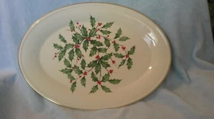 Lenox Holiday Special Holly and Berry Serving Plate 16" x 12" - Picture 1 of 2