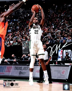 Milw Bucks 2021 NBA Champ KHRIS MIDDLETON Signed 8x10 Photo #1 AUTO - Picture 1 of 1