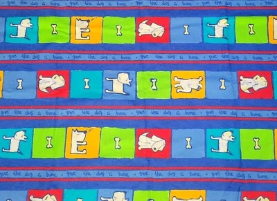 PANEL DE TELA Huesos Dibujos Animados Perros Remanente de Algodón 55x36" Colores Brillantes Foto 1 de 4