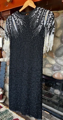 Vestido de noche de cóctel LILLIE RUBIN para damas talla 8 NEGRO con cuentas pesadas a mano usado en excelente estado Foto 1 de 4