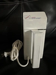 Norelco Travel Care Fabric Steamer Wrinkle Remover Dual Voltage Model TS-60 - Picture 1 of 18
