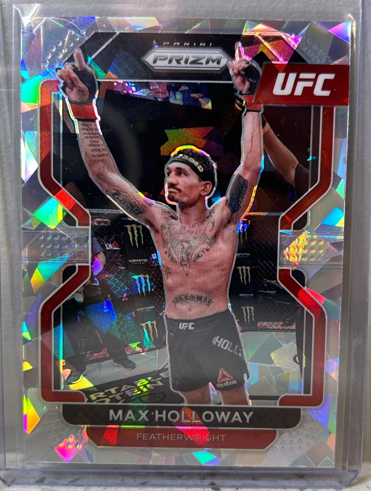 2022 Panini Prizm UFC Max Holloway Ice Prizm #188 Short Print