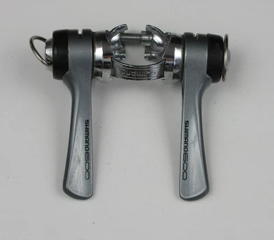 Shimano 600 SL6400 - Palancas de cambio de marchas de tubo descendente de 7 velocidades con abrazadera ¡NUEVO EN STOCK! Foto 1 de 4