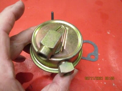 TOYOTA COROLLA-1.6L-1977-1979---BOMBA DE COMBUSTIBLE NUEVA  Foto 1 de 2