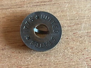 1776 USA Knopf Vintage Kleidung Nähen 7/8" Durchmesser Messing Ton Metall - Bild 1 von 14