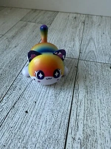 🌈Figura sorpresa misteriosa coleccionable Aphmau Meemeows arco iris arena para gatos 3 RARA - Imagen 1 de 5