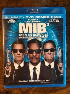 Men in Black 3 (Blu-ray/DVD, 2012, Canadian Bilingual) NO DVD - Imagen 1 de 1